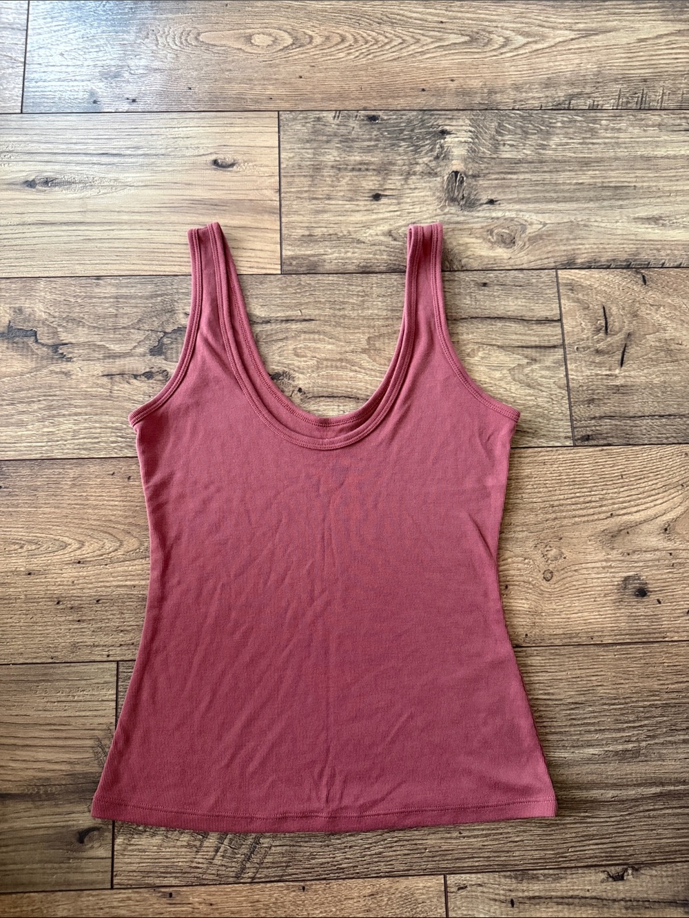 Women's Scoop Neck Tank Top - Dusty Rose